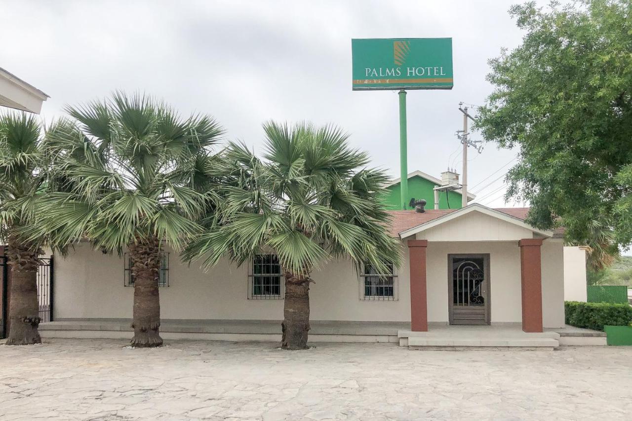 Capital O Palms Hotel, Acuna Ciudad Acuna Bagian luar foto